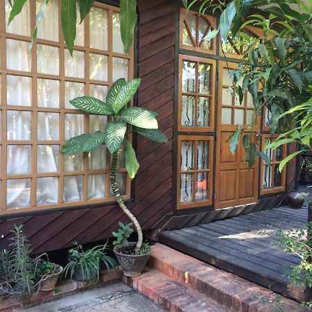 New May Haw Nann Villa Nyaung Shwe Exterior photo